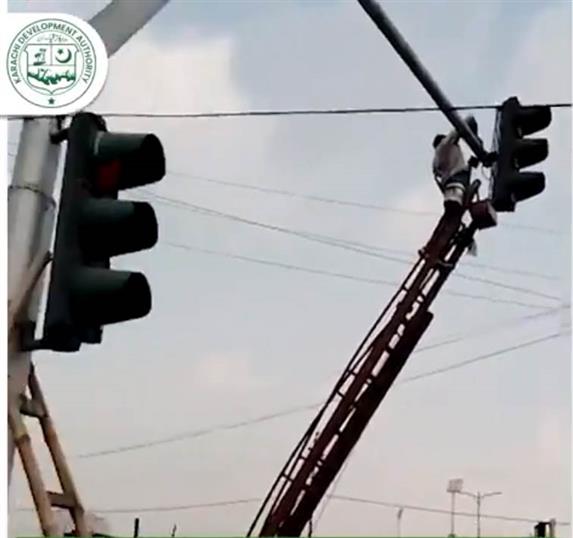 Maintenance work of Traffic Signals.